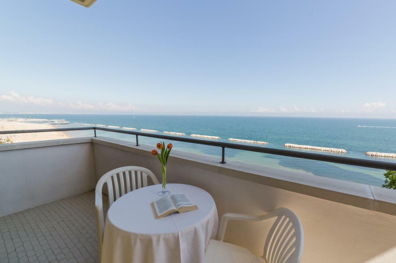 Family Room Sea View